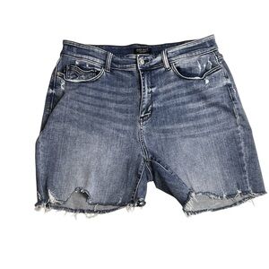 Judy‎ Blue Denim Distressed Women’s Bermuda Shorts size 2XL